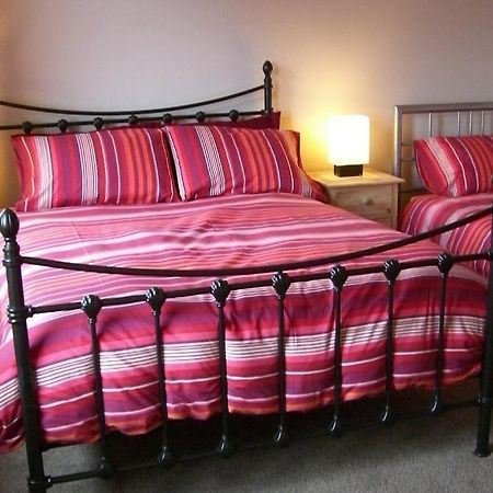 Dunhill Cottage B&B Гілсборо Номер фото